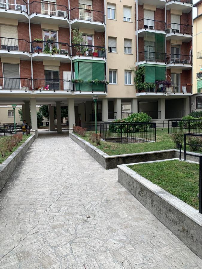 Smart Apartment Prada Foundation Mailand Exterior foto